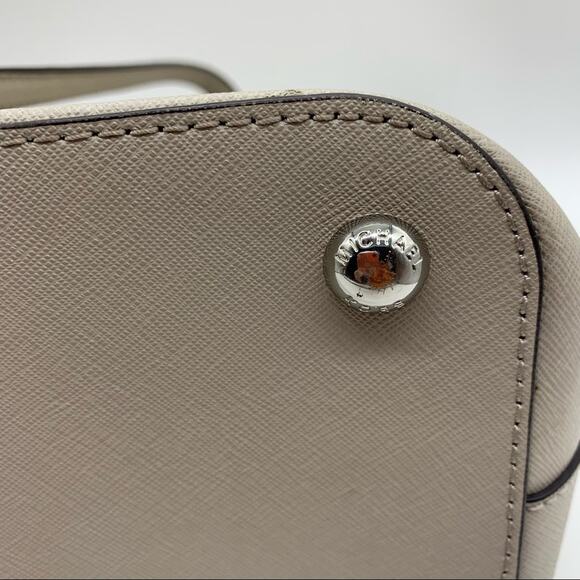 Michael Kors Jet Set Large Zip Top Travel Tote Light Grey - Minimalist Commute - Picture 11 of 16